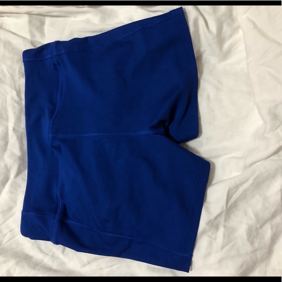 Under Armour 3” Dri-Fit Shorts M - Picture 2 of 3